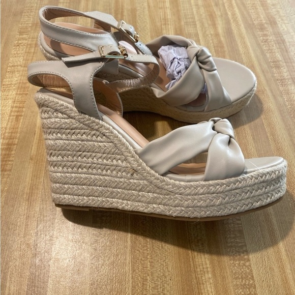 ZodyBoer Womens High Heel Espadrille Platform Wedges Sandals with Bow Tie NWOT 9 - Picture 6 of 10